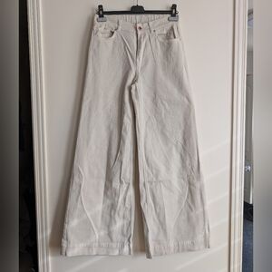 Gironacci Cream Wide-Leg Jeans